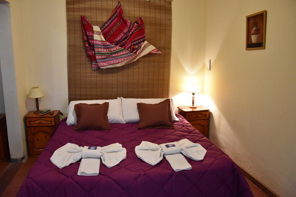 Residencial El Hogar Hostel Salta Bagian luar foto