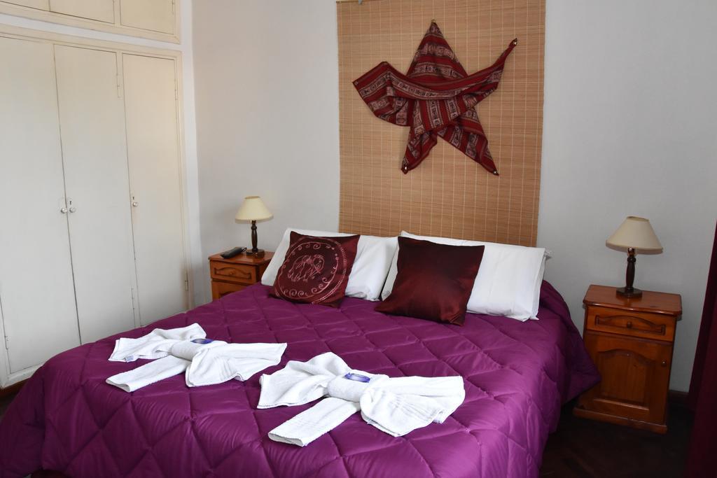 Residencial El Hogar Hostel Salta Bagian luar foto