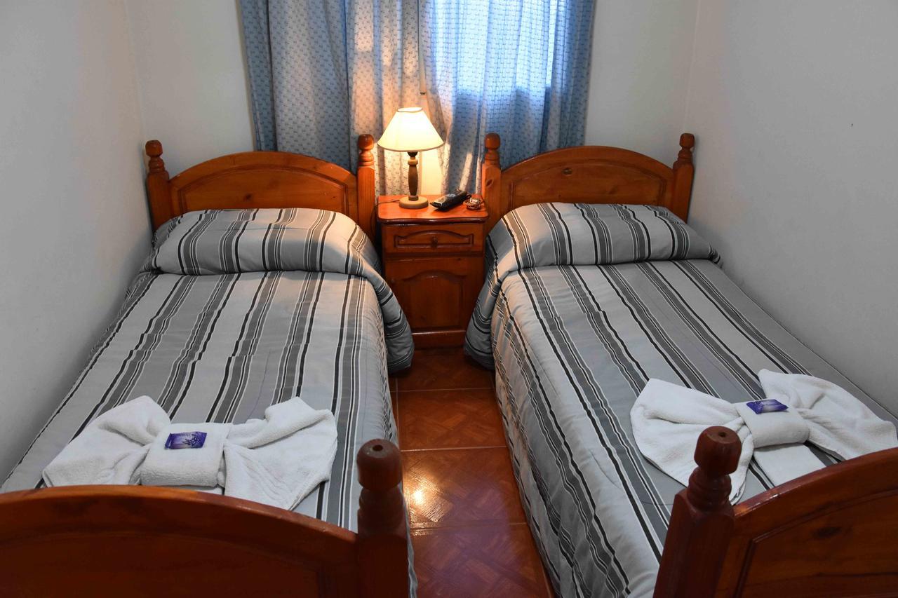 Residencial El Hogar Hostel Salta Bagian luar foto