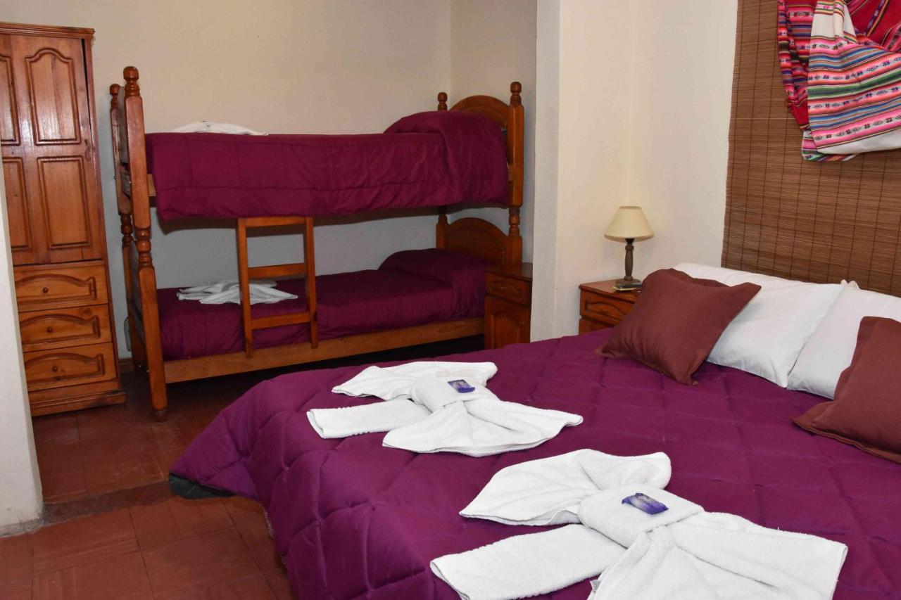 Residencial El Hogar Hostel Salta Bagian luar foto